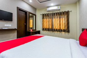 OYO 10600 Hotel 7th Cloud