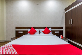 OYO 10600 Hotel 7th Cloud