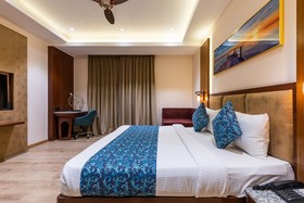 Sky Line Club Resorts
