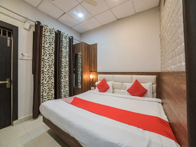 Hotel Raj Mandir by OYO