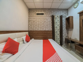 Hotel Raj Mandir by OYO