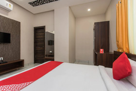 Nakshatra Inn by OYO Rooms