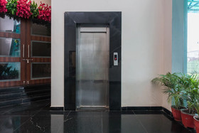 Nakshatra Inn by OYO Rooms