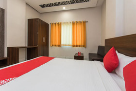Nakshatra Inn by OYO Rooms