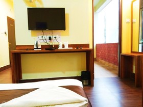 Goroomgo Zimkhang Guest House Gangtok