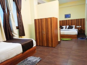 Goroomgo Zimkhang Guest House Gangtok