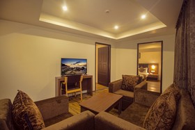 LA Ttakshang Residency Hotel & Spa