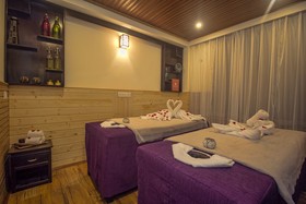 LA Ttakshang Residency Hotel & Spa