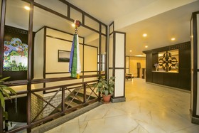 LA Ttakshang Residency Hotel & Spa