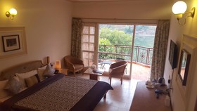 Neelesh Inn