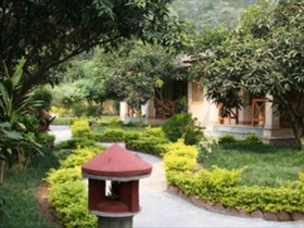 Tiger Camp Resort