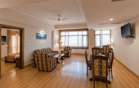 Hotel Pacific