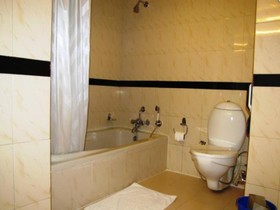 Hotel Pacific