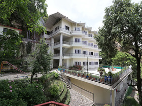 The Kings Kalindi Resort & Spa