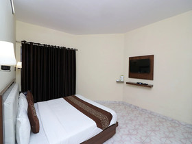 The Kings Kalindi Resort & Spa