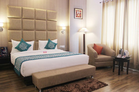 The Sandstone Hotel
