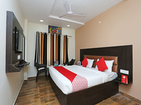 Hotel Crystal by OYO Rooms