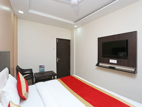 Hotel Crystal by OYO Rooms