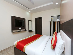 Hotel Crystal by OYO Rooms