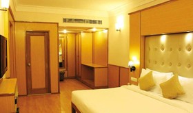 Park Grand Hotel