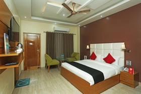 Hotel Samriddhi Retreat By OYO Rooms