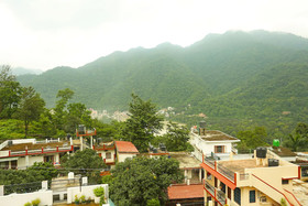 Hotel Samriddhi Retreat By OYO Rooms