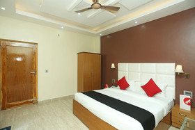 Hotel Samriddhi Retreat By OYO Rooms