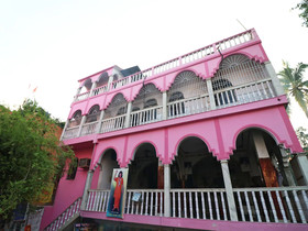 Trinayani Atithi Niwas By OYO Rooms