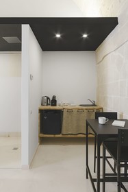 Hydria Residence