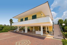 Villa Ada