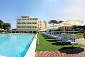 AHR Baja Hotel & Spa