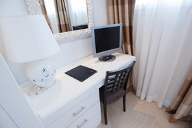 AHR Baja Hotel & Spa