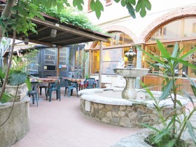 Hostel Archi Rossi