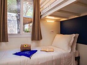 Stella del Mare Family Collection