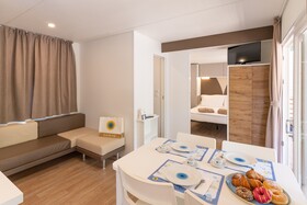 Stella del Mare Family Collection