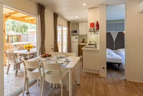 Stella del Mare Family Collection