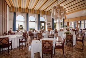 Hotel Excelsior
