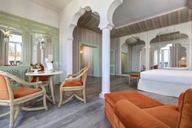 Hotel Excelsior