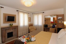 UNAHOTELS Ala Venezia