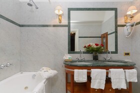 UNAHOTELS Ala Venezia