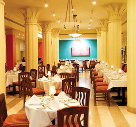 Marina Plaza Hotel Tala Bay