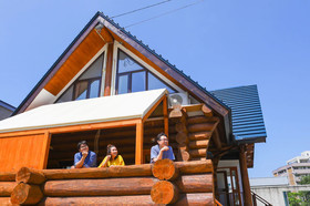 UCHI North Log Cabin