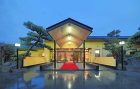 Hotel Hakuryuko Resort
