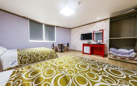 Boryeong Paradise Pension Motel