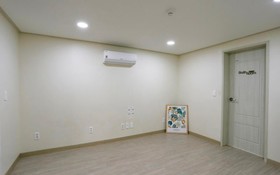 Busan J and J House Pension