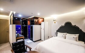 Busan Oncheonjang Hotel Mithuna