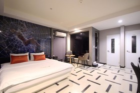 Changwon Myeongseodong Hotel V