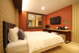 Changwon Sangnam-Dong Charlie's