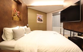 Changwon Sangnam-Dong Charlie's