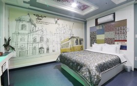 Raphael Hotel